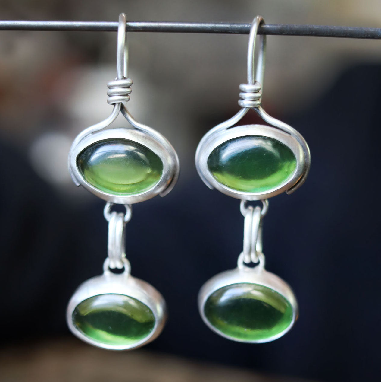 Green Amber two-tiered earrings (b)