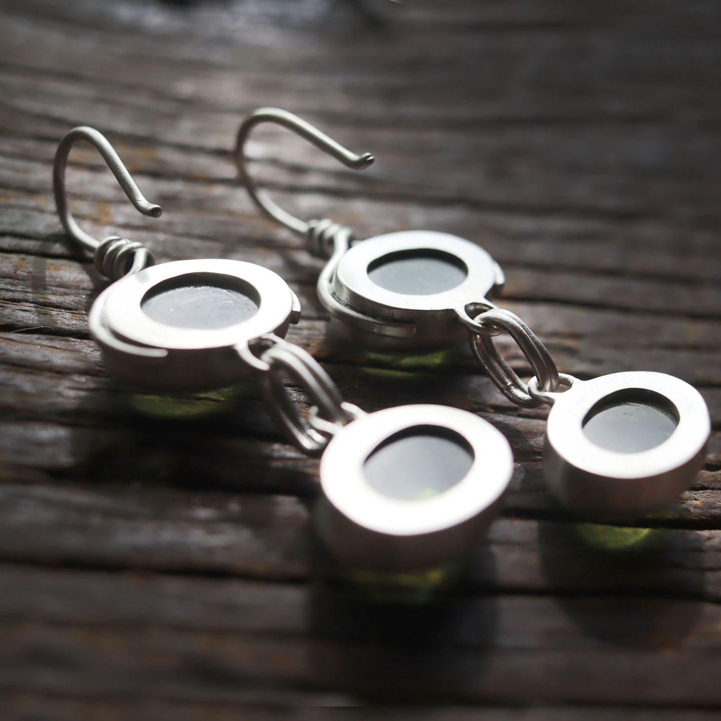 Green Amber two-tiered earrings (b)