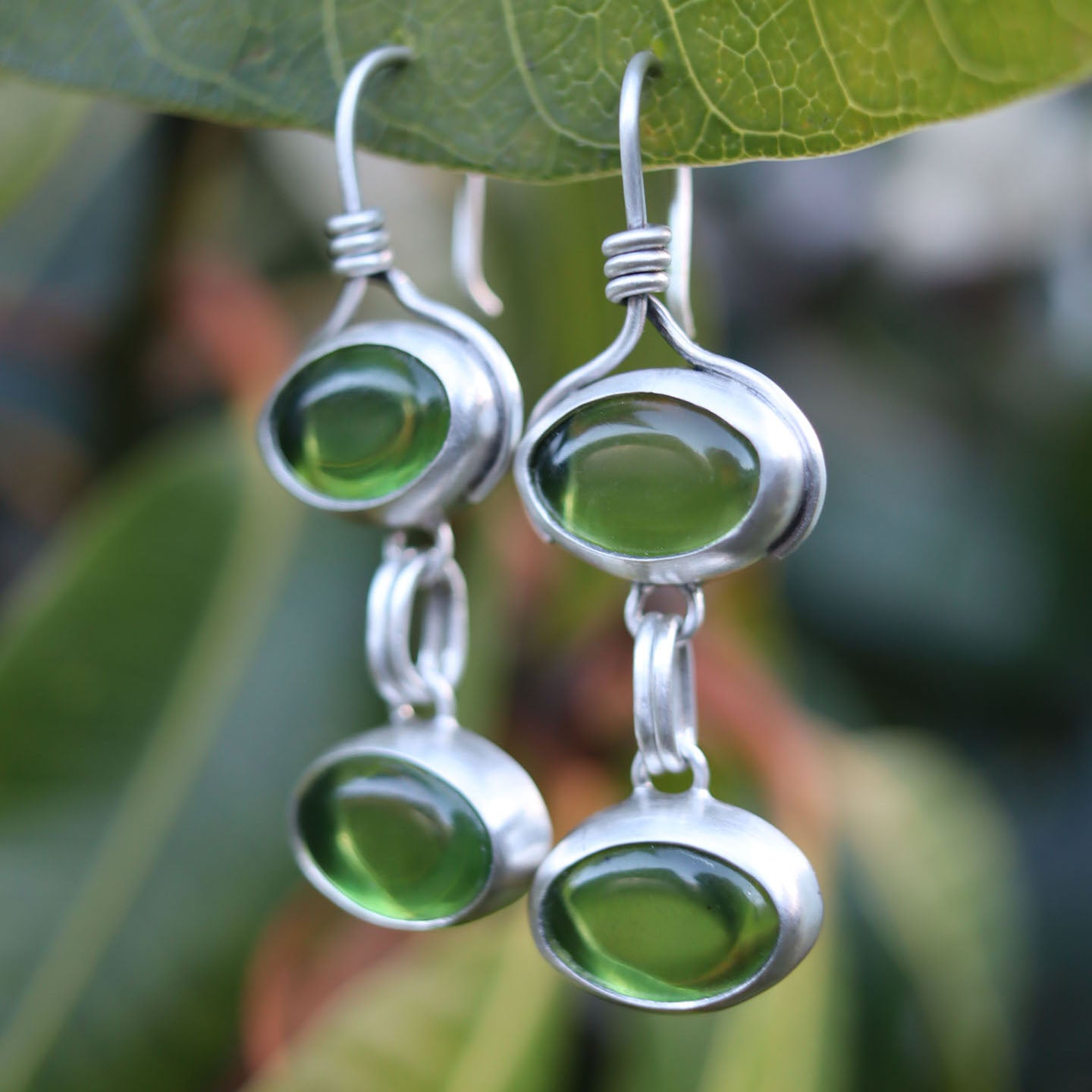 Green Amber two-tiered earrings (b)