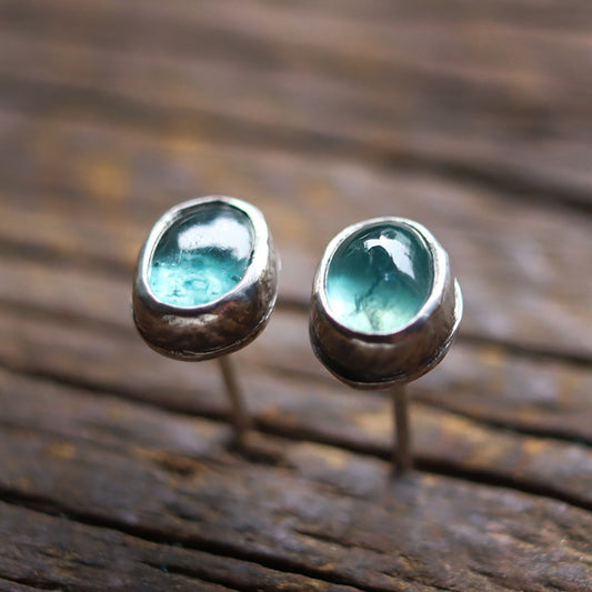 Natural Sea Aqua Kyanite earring studs 6x8mm A
