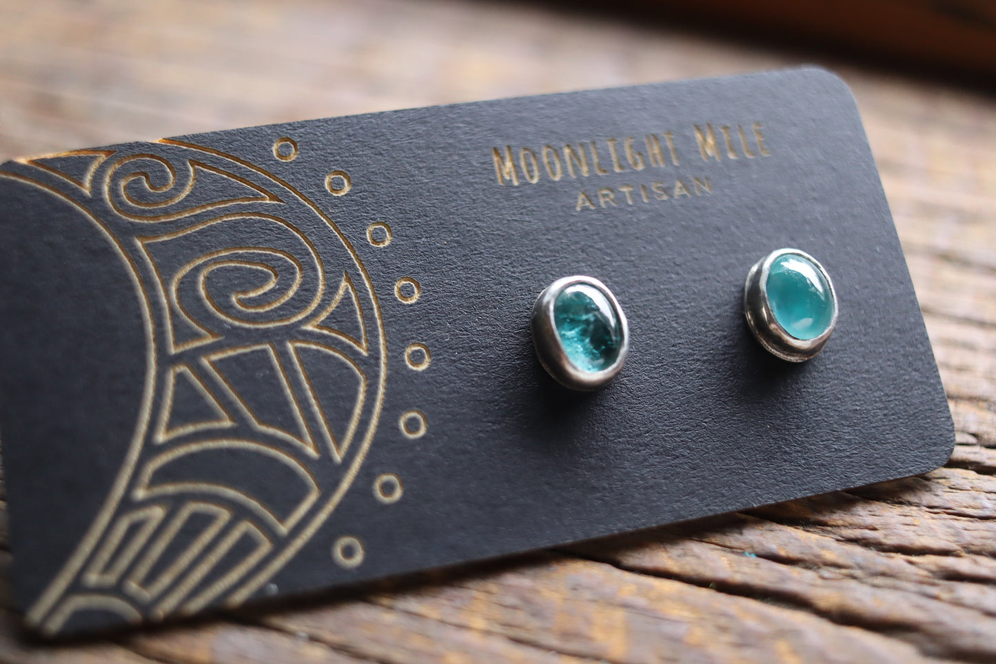 Natural Sea Aqua Kyanite earring studs 6x8mm A